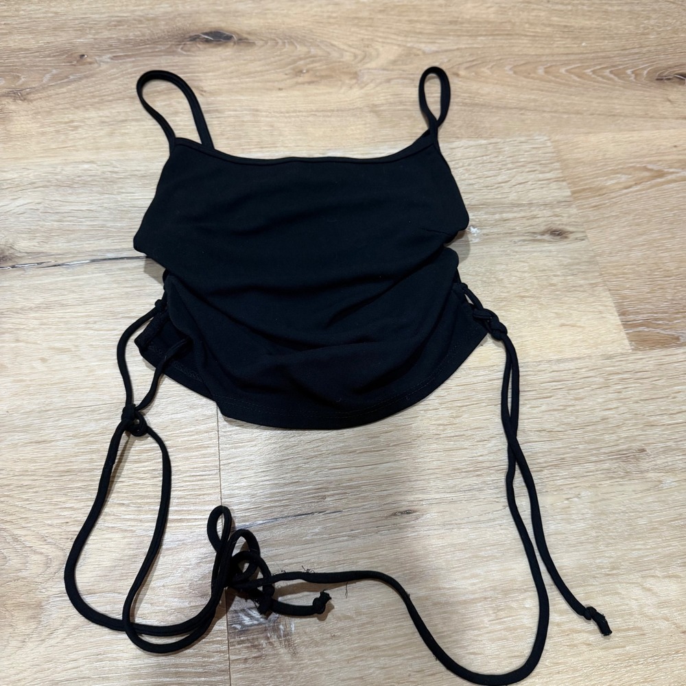 Bisou Bisou Michele Bohbot Black Ruched Side Tie Cami Crop Top M festival wear